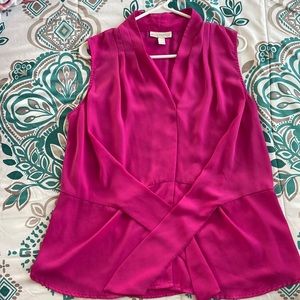Dana Buchanan, Size Large, Fuscia Blouse, like new condition